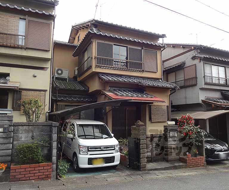 小山一石畑貸家