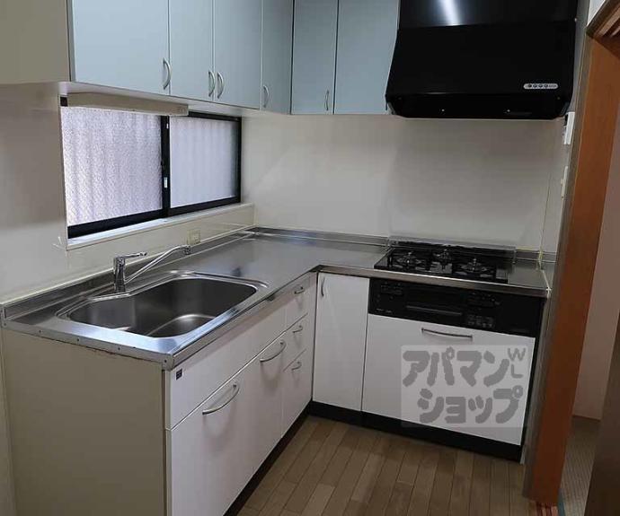 【東九条中札辻町　貸家】間取