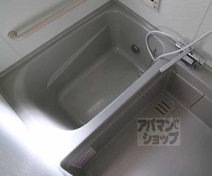 【東九条中札辻町　貸家】間取