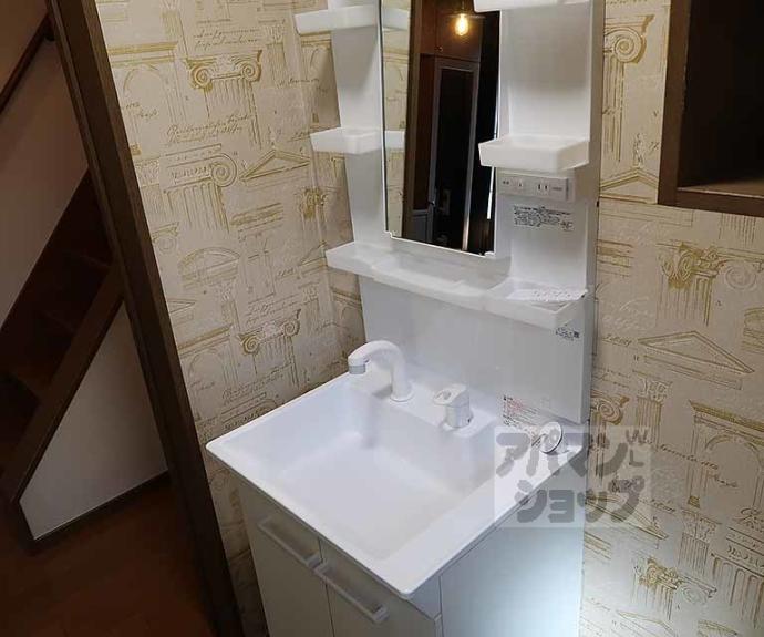 【東九条中札辻町　貸家】間取