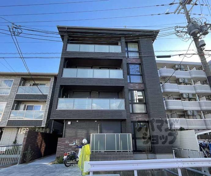 【カルハート桂】間取