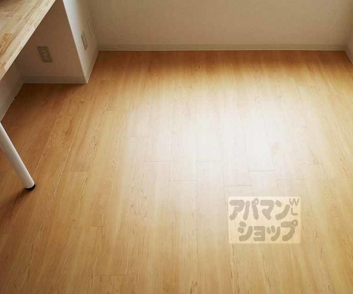 【コスモリード京都今出川】間取