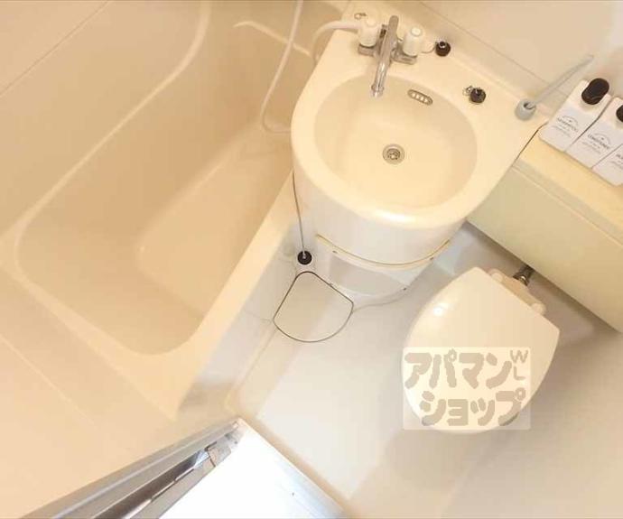 【コスモリード京都今出川】間取