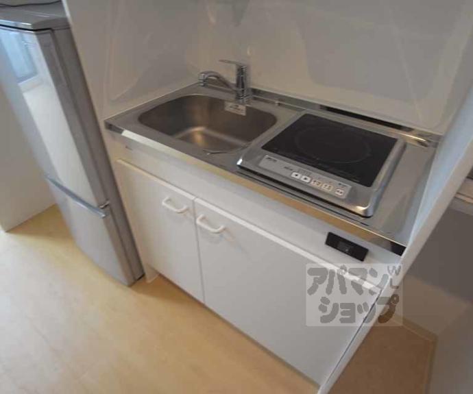 【コスモリード京都今出川】間取