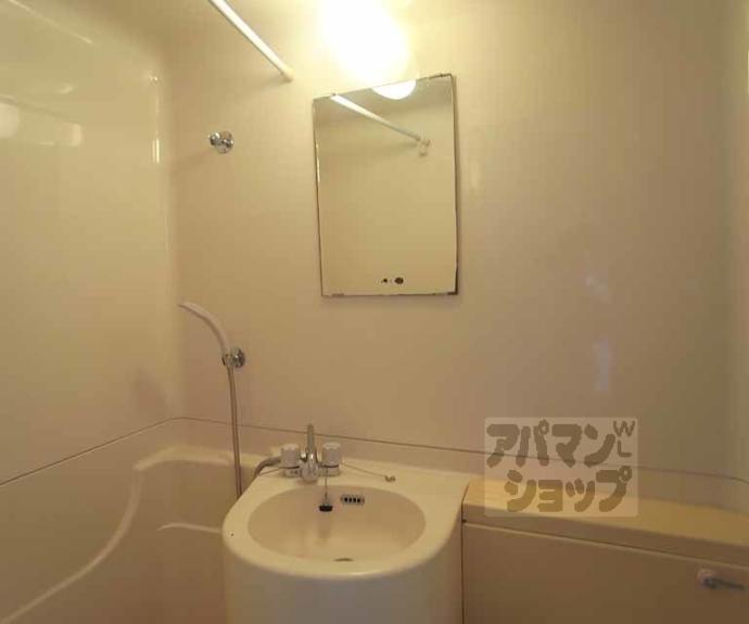 【コスモリード京都今出川】間取