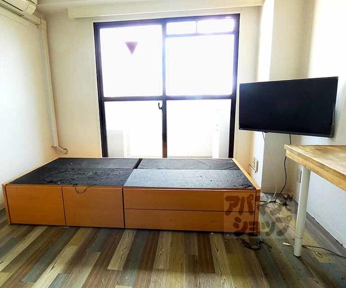 【コスモリード京都今出川】間取