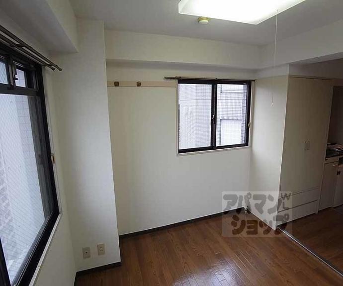 【コスモリード京都今出川】間取