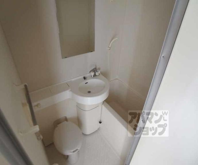 【ＤＥＴＯＭ－１烏丸鞍馬口Ⅱ】間取