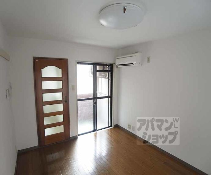 【ＤＥＴＯＭ－１烏丸鞍馬口Ⅱ】間取