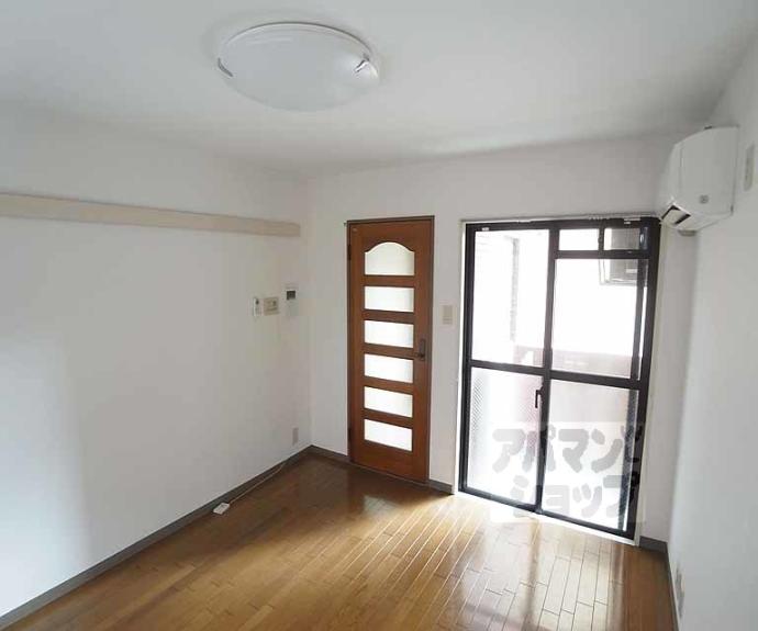 【ＤＥＴＯＭ－１烏丸鞍馬口Ⅱ】間取