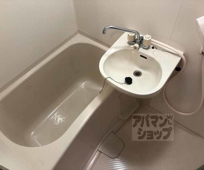 【デ・リード金閣寺道】間取