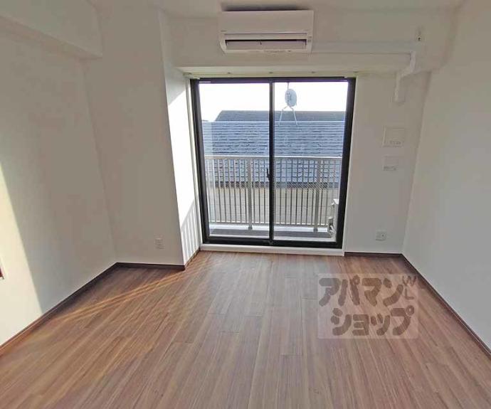 【ルミエール京都】間取