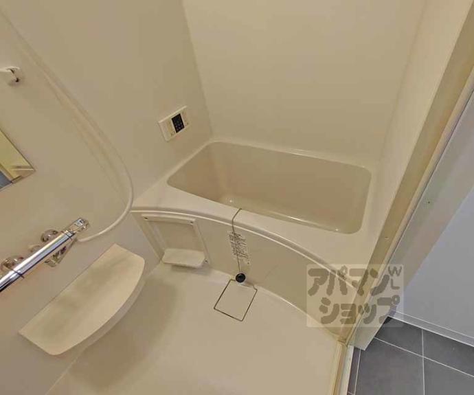 【ルミエール京都】間取