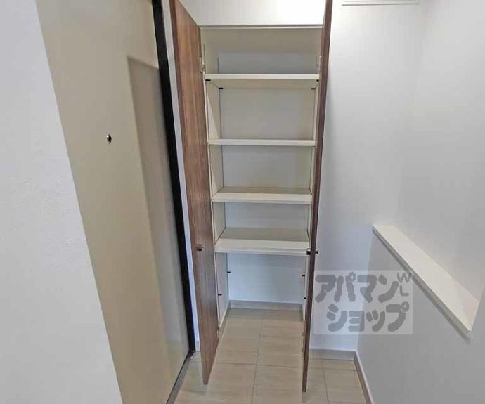 【ルミエール京都】間取