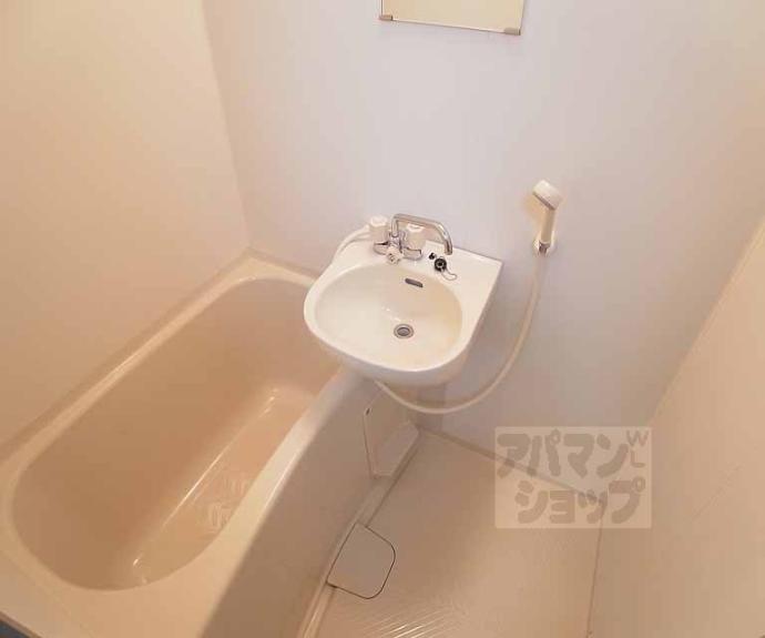 【浄福寺通一条下ル東西俵屋町ハイツ】間取