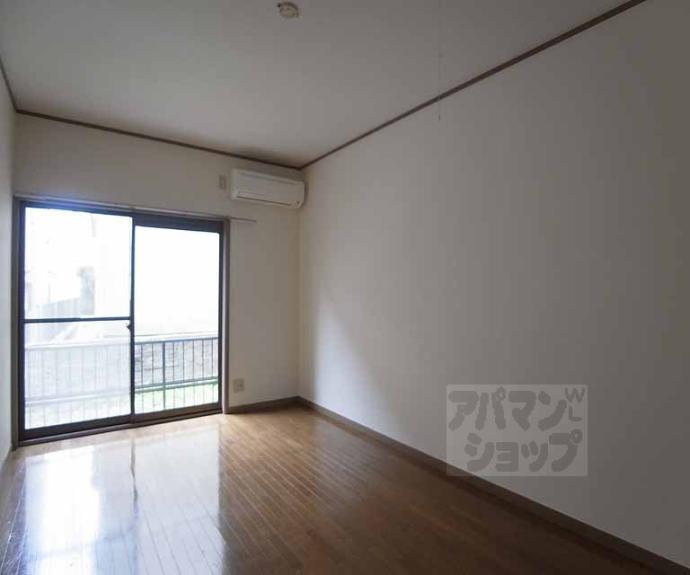 【浄福寺通一条下ル東西俵屋町ハイツ】間取