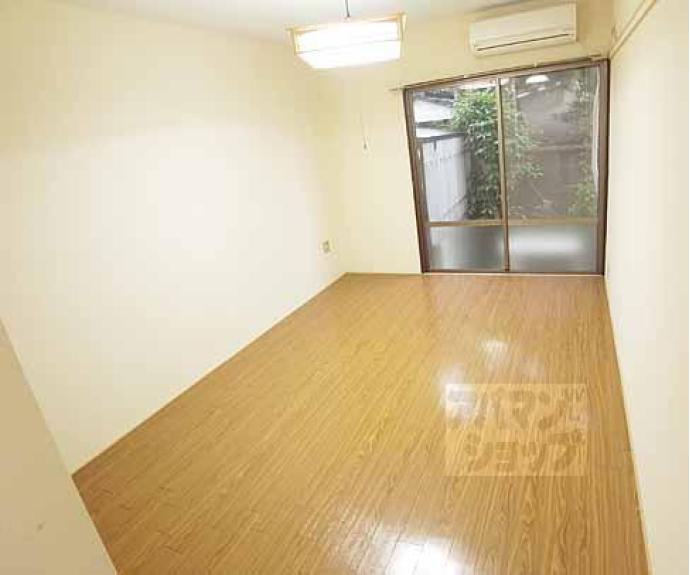 【和泉ハイツ】間取