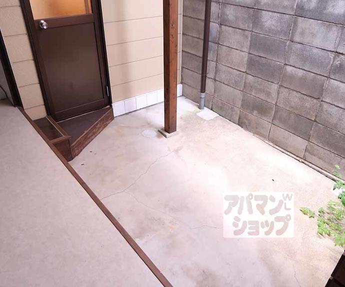 【下殿田町 貸家】間取