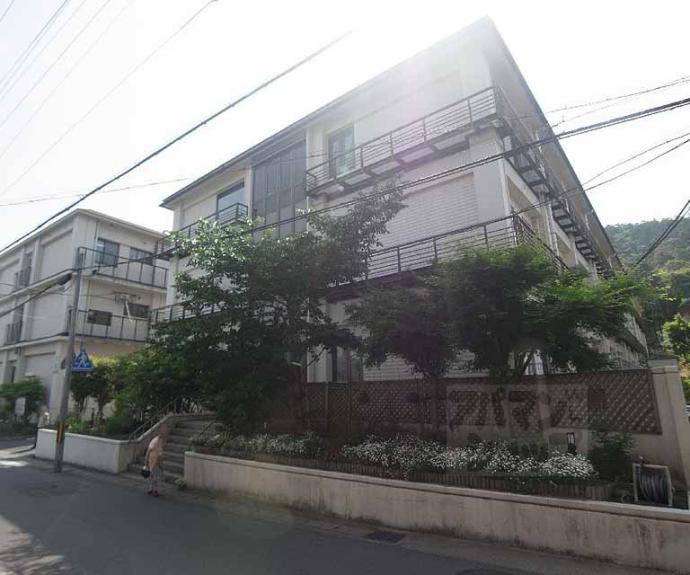 【アルトドルフ宝ヶ池】間取