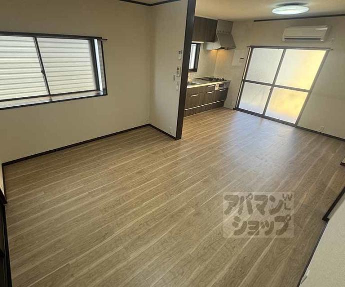 【新御幸町２４－１貸家】間取
