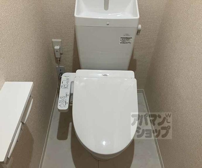 【GRAMM御陵荒木B】間取