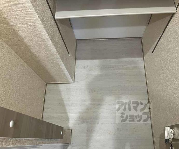 【GRAMM御陵荒木B】間取