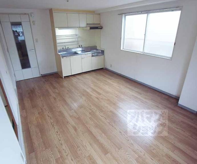 【コンフォート稲荷】間取