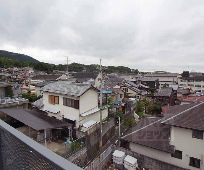 【コンフォート稲荷】間取