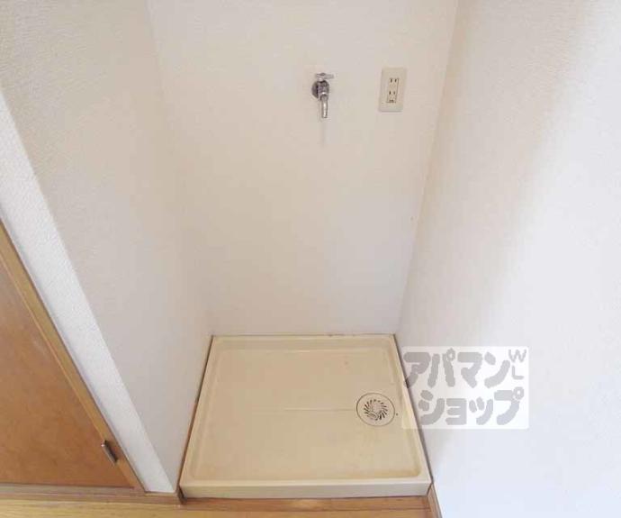 【サンヴェール深草】間取