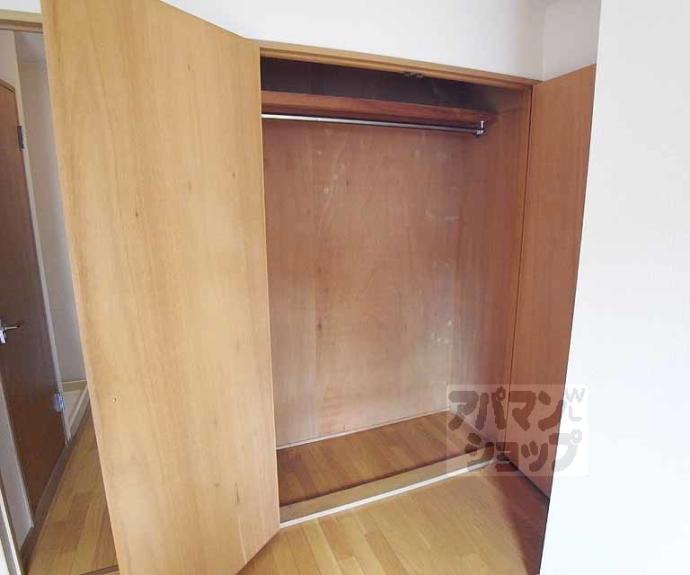 【サンヴェール深草】間取