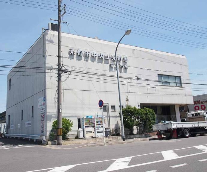 【エスリード京都梅小路公園】