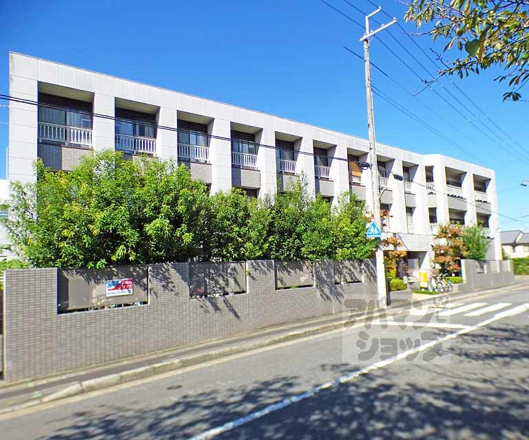 パインフィールド北白川Ⅱ
