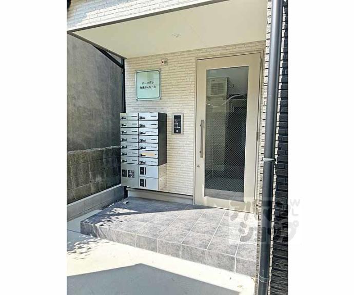 【ジーメゾン向島シェルール】間取