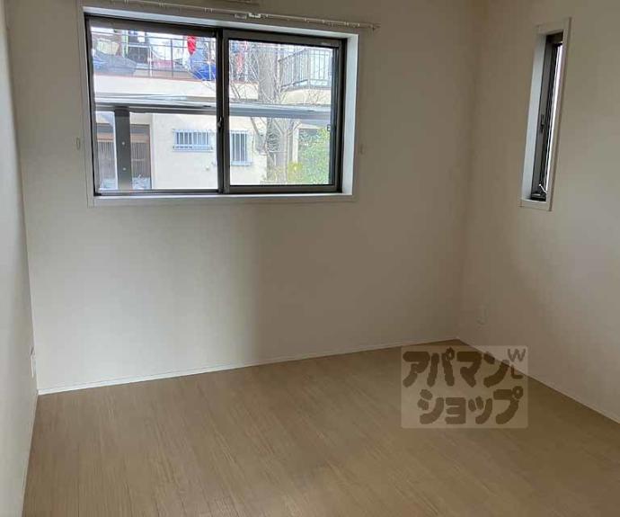 【フローラル柏原】間取