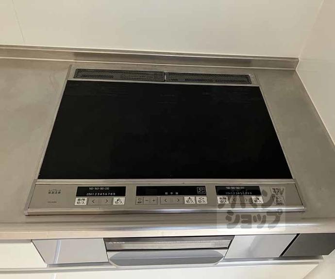 【フローラル柏原】間取