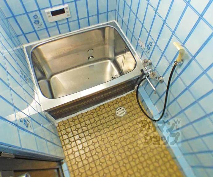 【高野泉町17-31貸家】間取