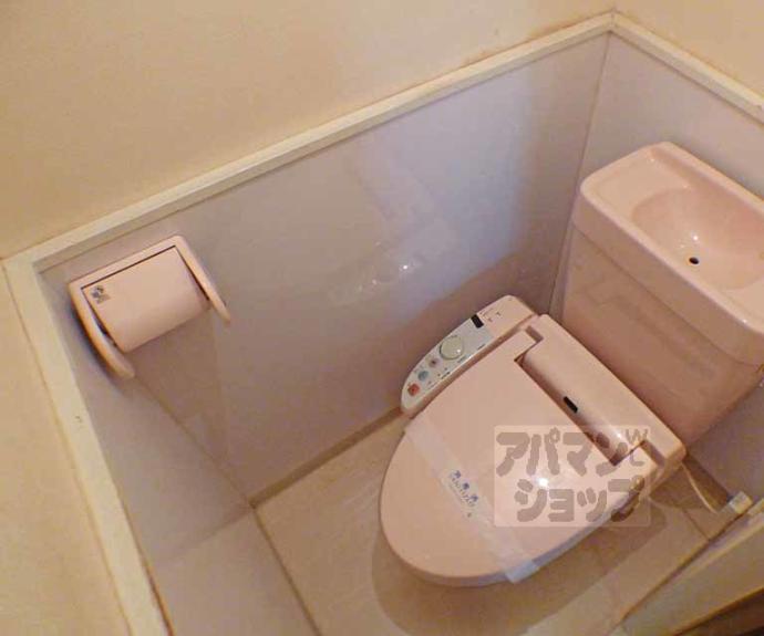 【高野泉町17-31貸家】間取