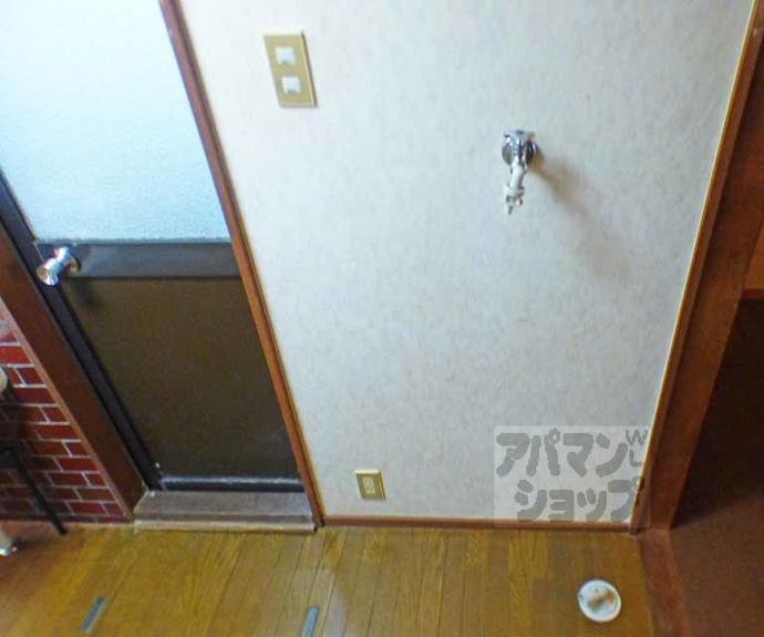 【高野泉町17-31貸家】間取