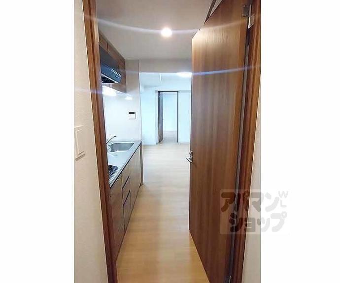 【サンクチュアリ山科三条】間取