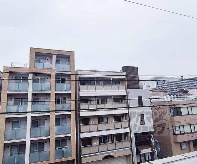 【サンクチュアリ山科三条】間取