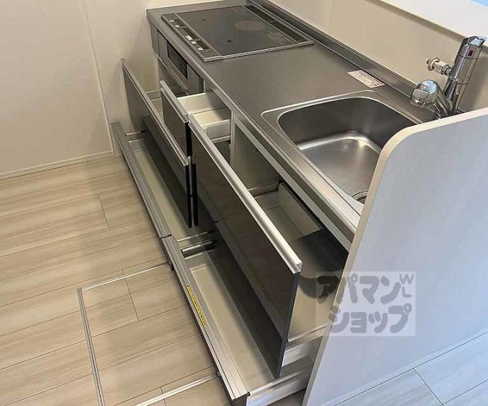 【グレイスアムール】間取