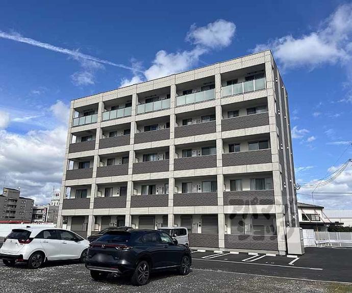 【Ｇｒａｎｄ　Ｒａｆｆｉｎｅ】間取