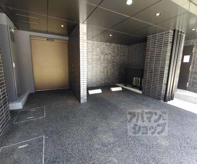 【シーンズ京都四条烏丸 彩の邸】