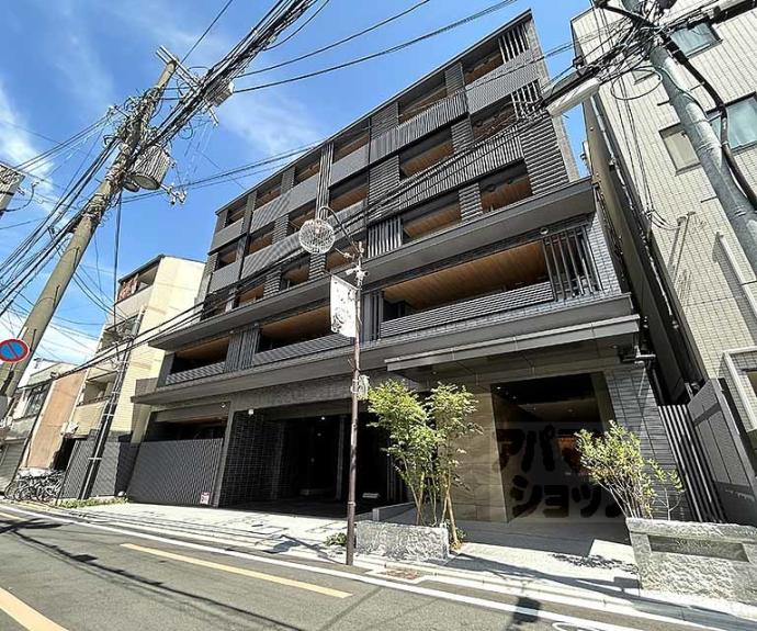 【シーンズ京都四条烏丸 彩の邸】