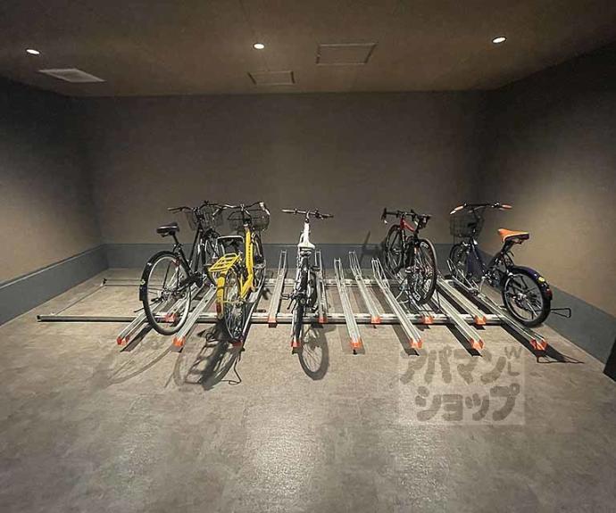 【シーンズ京都四条烏丸 彩の邸】