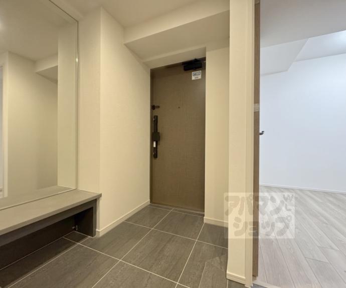 【シーンズ京都四条烏丸　彩の邸】間取