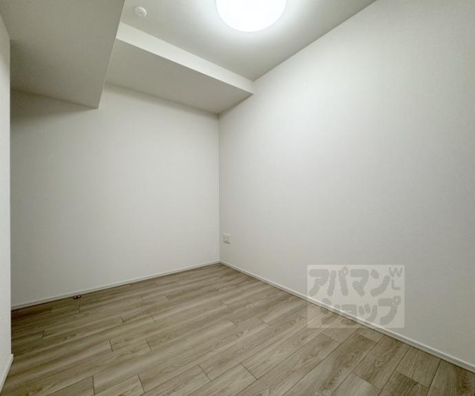 【シーンズ京都四条烏丸　彩の邸】間取