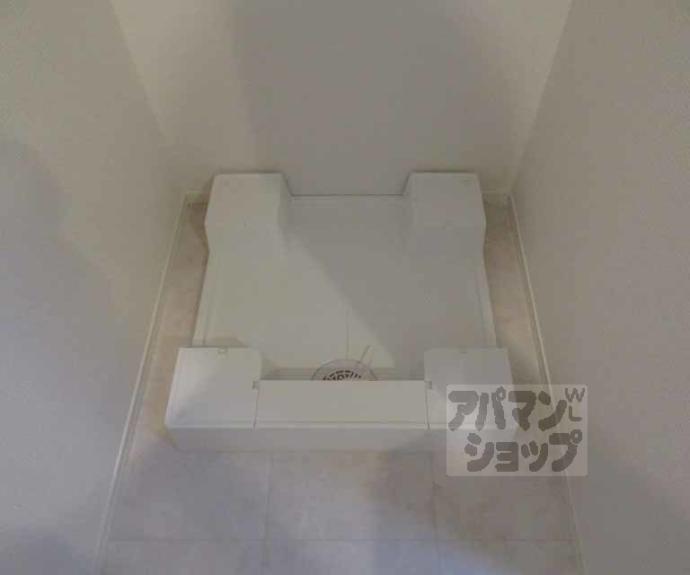 【ベルハイム西ノ京】間取