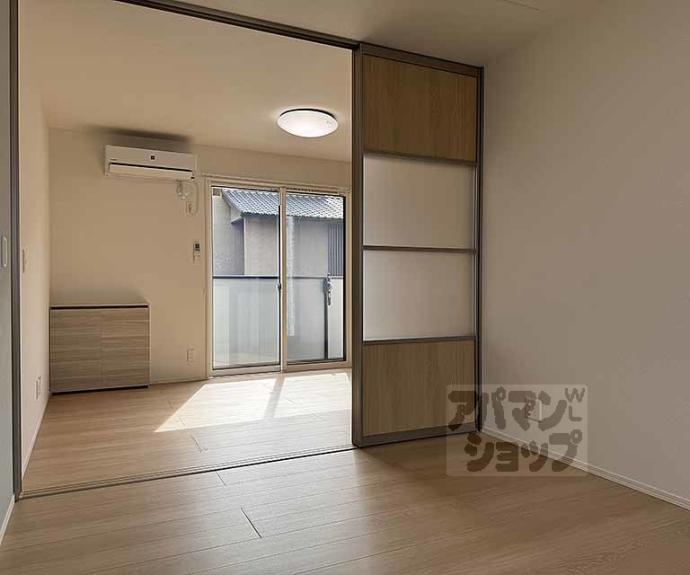 【ベルハイム西ノ京】間取