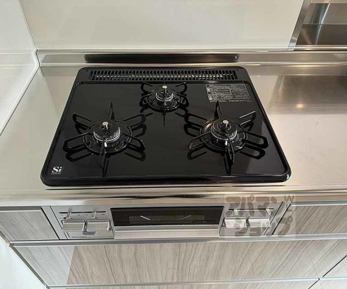 【ベルハイム西ノ京】間取